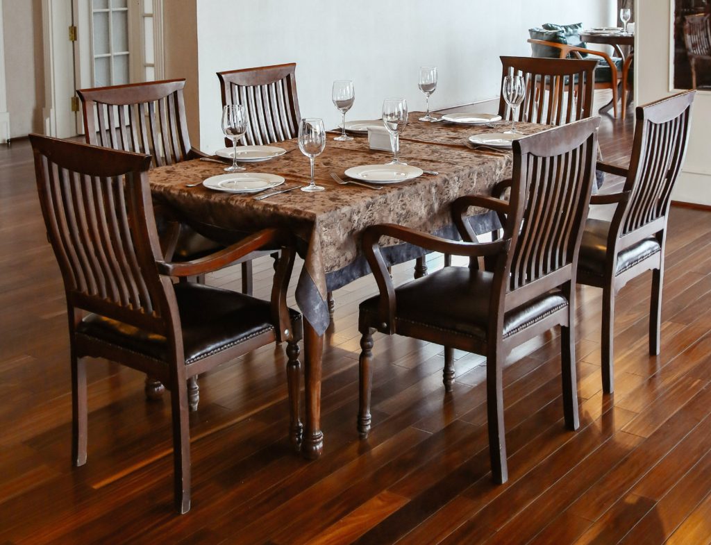How To Select Dining Table Chairs In 6 Easy Steps